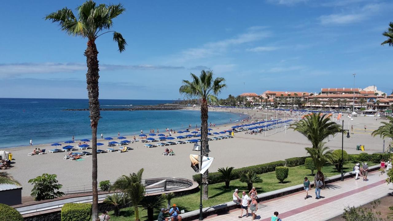 לוס כריסטיאנוס Greatly Located Apartment With Heated Pool, Los Cristianos מראה חיצוני תמונה